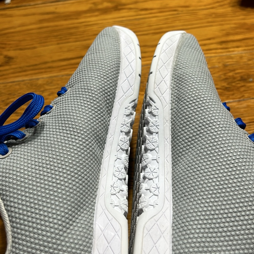 NOBULL Superfabric trainers. Unisex Men’s 8.5, Women’s 10. Gray, blue laces. - Picture 5 of 13